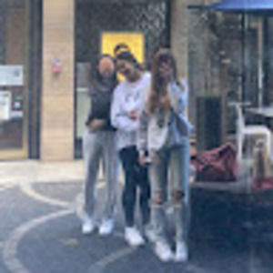 Meet your Posher, Amber